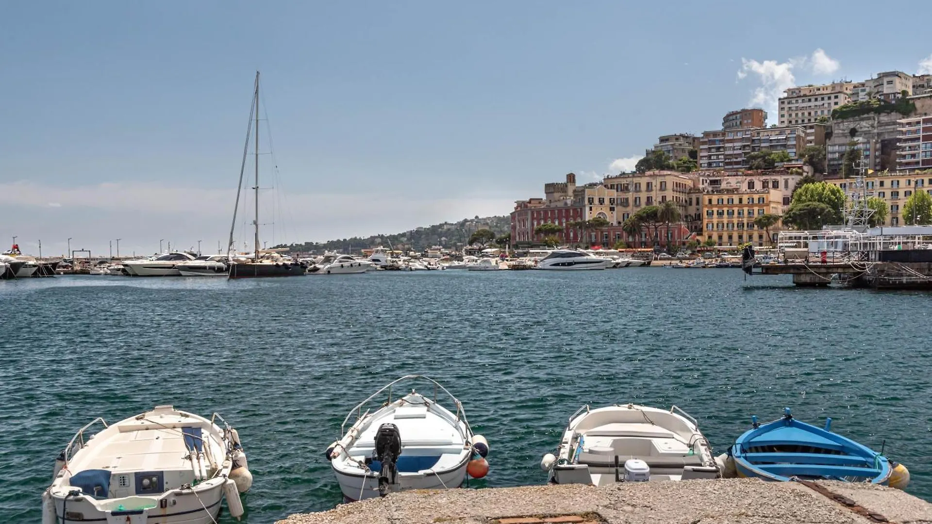 Appartamento Tribeca Retreat Stunning House By The Sea Napoli Italia